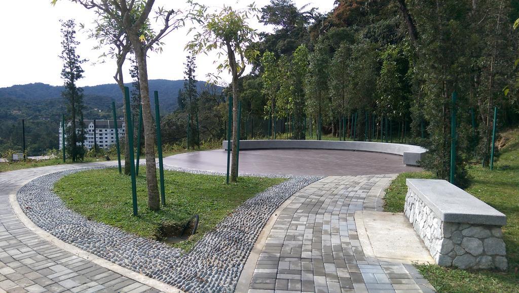 Strawberry Homestay Cameron Highlands Exterior photo